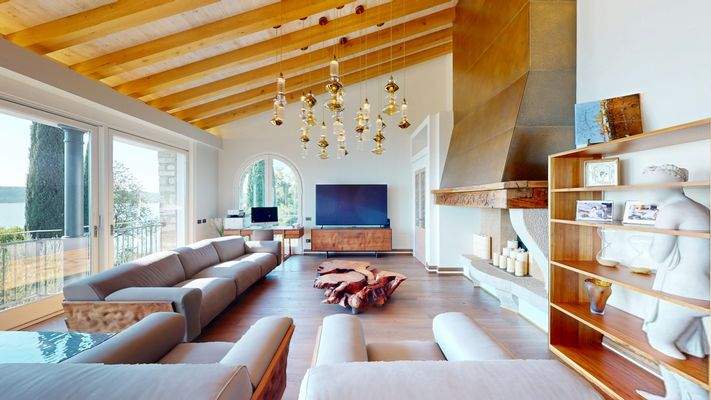 NA-072-17-Villa-di-lusso-vista-lago-a-Padenghe-del