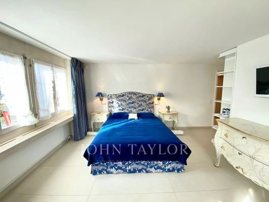 Bedroom Tile