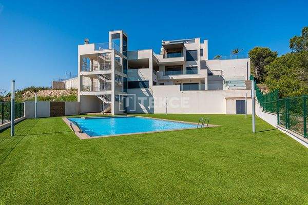 Key-Ready Flats with Great View in San Miguel de Salinas