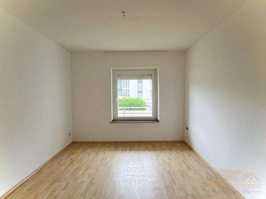 Kinder-/ Arbeitszimmer