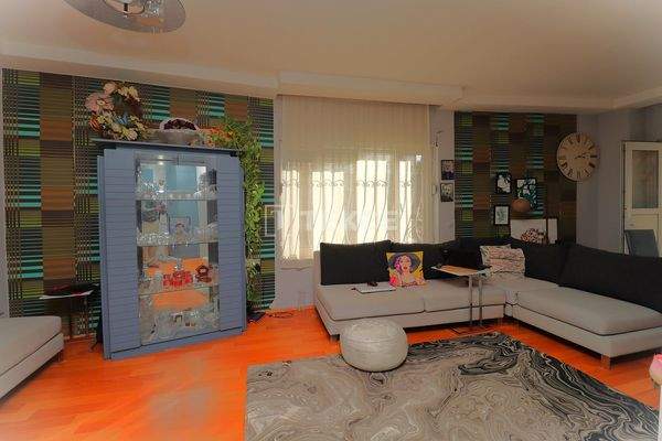 Reverse Duplex Apartment 500 M from the Sea in Antalya Konyaaltı
