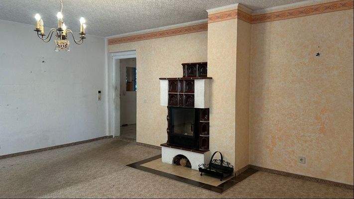 Wohnzimmer mit Kamin