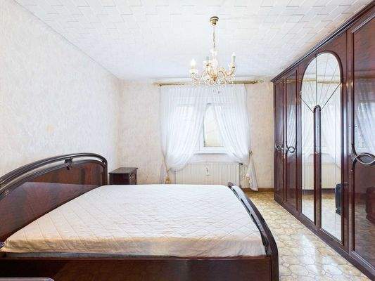 Zentrales Ein-/Zweifamilienhaus in Saarwellingen