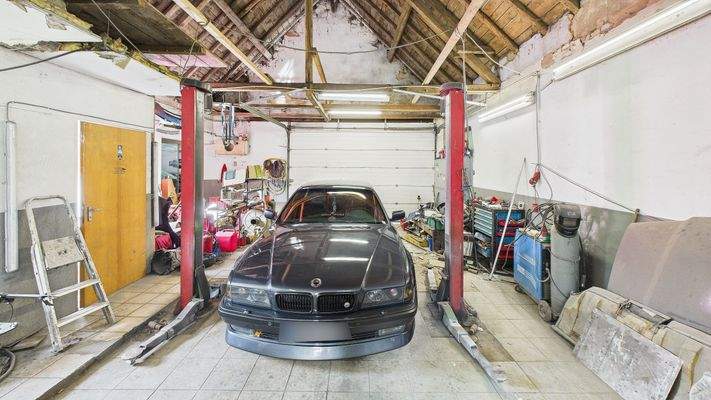 CAM03143G0-PR0190-STILL007