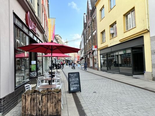 Ladenstraße Richtung Hauptmarkt