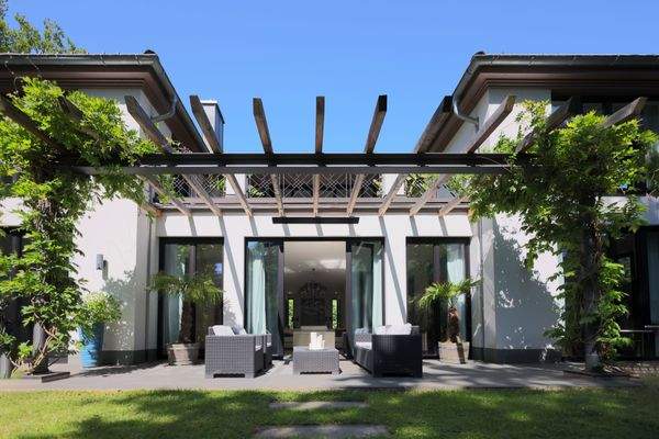 Ansicht Terasse mit Zugang Garten