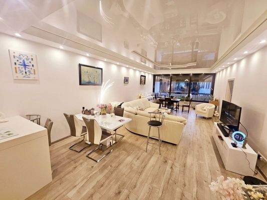 Wohn- und Essbereich Ansicht 2