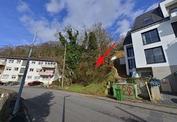 Grundstück
