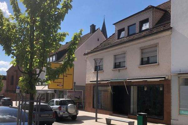 66450 Bexbach – Rathausstraße 16a