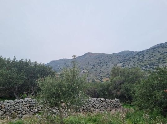 Kreta, Plaka Elounda: Baugrundstück mit Meerblick zu verkaufen