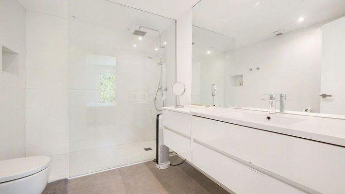 Palma Mallorca Apartment zum Verkauf Badezimmer BHHS-BAL-0139