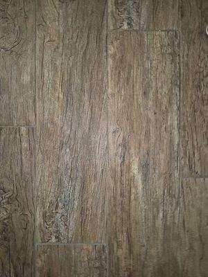 Fliesen in Holzoptik