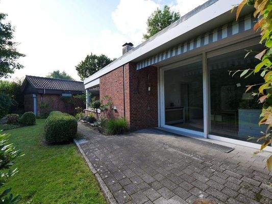 Haupthaus - Terrasse.JPG