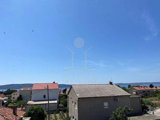 Traumhafte Lage direkt am Meer in Kaštela