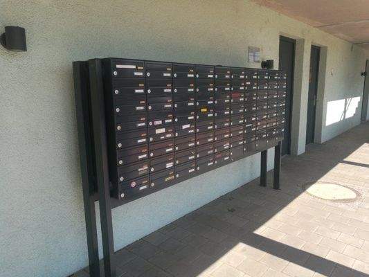 Briefkastenanlage.jpeg