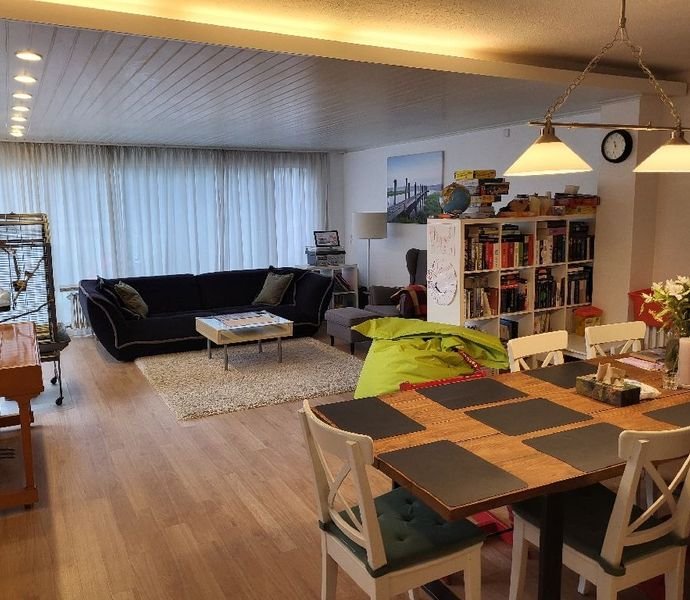 4 Zimmer Wohnung in Krefeld (Cracau)