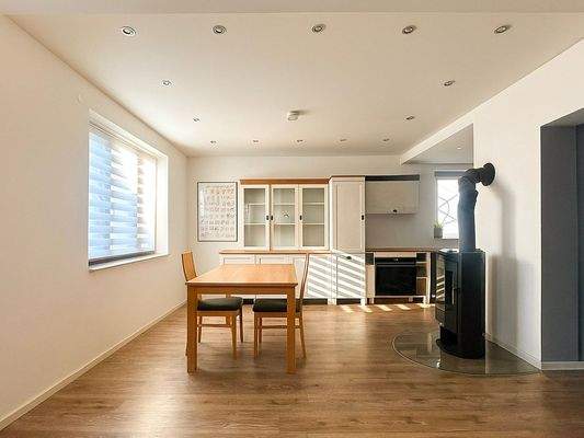 Heller Wohnraum-digital leer