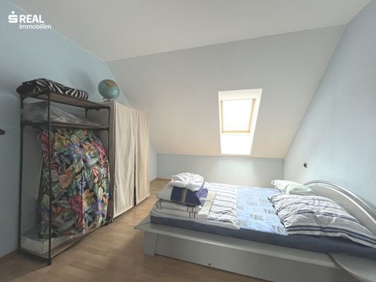 Schlafzimmer OG