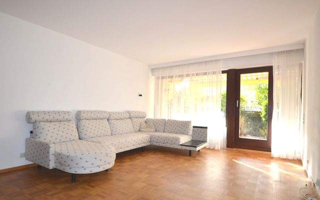 Wohnzimmer EG rechts