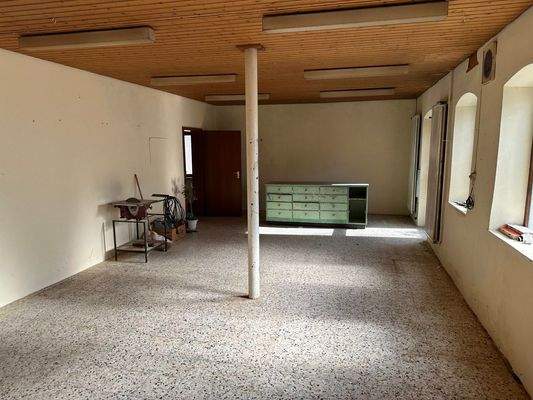 Ladenfläche/Werkraum EG