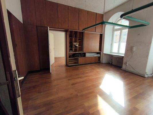 Der Boden ist frisch renoniert