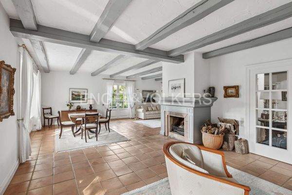 Wohn-/Essbereich mit Kamin