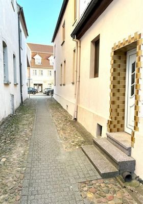 Hauseingang mit Blick zum Markt 