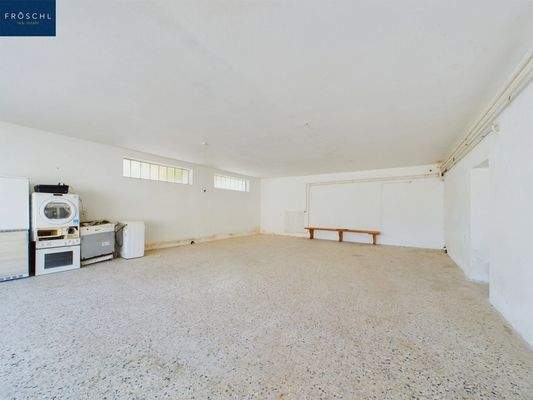 Ehemaliges Geschäftslokal - Ansicht 1