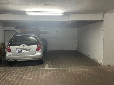 Leonberg Garage, Leonberg Stellplatz