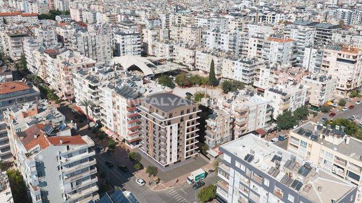 Apartments near the Main Road and Sea in Antalya Muratpaşa