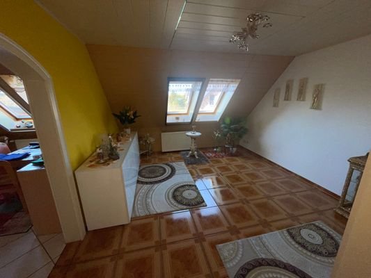 Wohnzimmer DG 