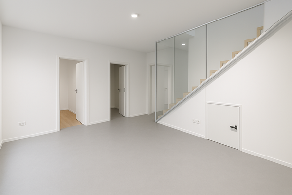 Lager- und Verkaufsfläche