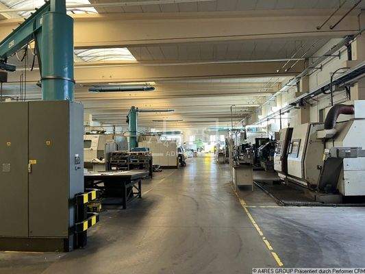 Objektansicht - Hallenfläche