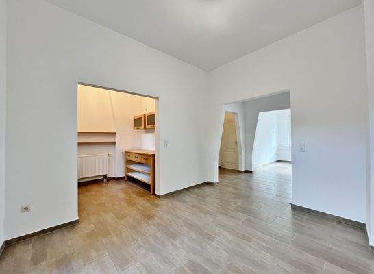 rückwärtiger Essbereich