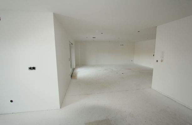 Großer Wohnbereich im Kellergeschoss, der vermietet werden kann