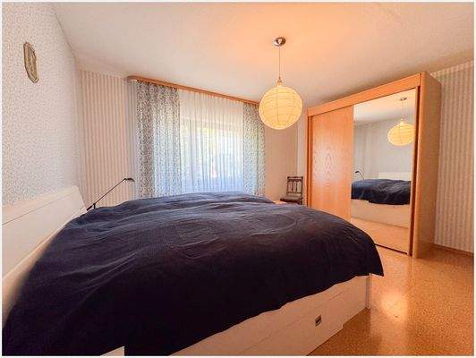 Schlafzimmer (1)