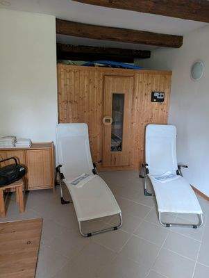 Saunabereich  ausgebaute Scheune.jpg