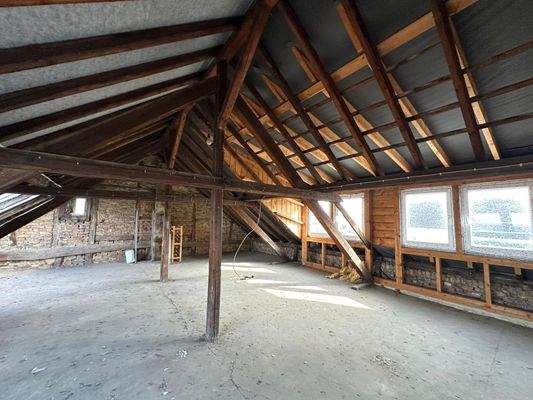 Ausbaufähiges Dachstudio