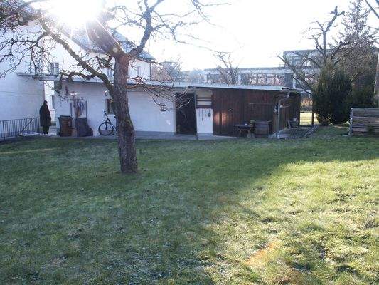 Garage mit Nebenräume.JPG