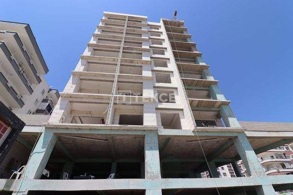 Sea View Apartments in Mersin Mezitli with Spacious Layouts