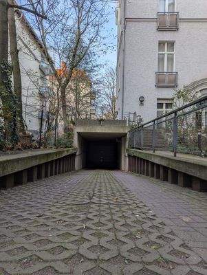 Einfahrt Tiefgarage