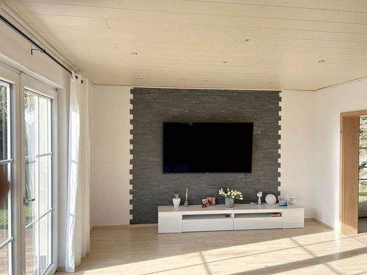 freundliches Wohnzimmer