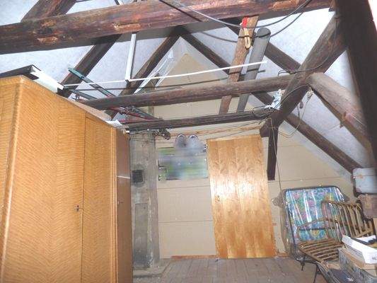 Blick in den Dachboden