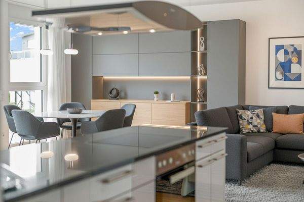 Küche / Wohnzimmer (virtuell möbliert)