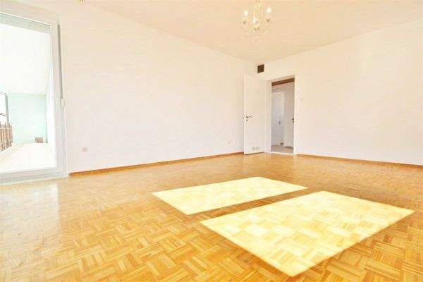 Schlafzimmer - Wohnung - Nr. 2 - Altbau  (OG)