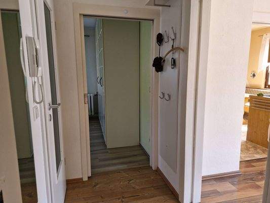 Flur Wohnung EG