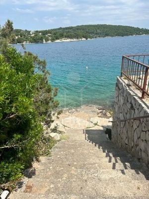 Perfekt gelegenes Apartmenthaus nur wenige Schritte vom Strand entfernt