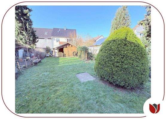 Großer Garten – ideal, um sonnige Stunden allein o