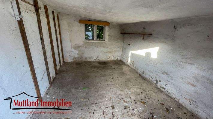 Raum Nebengelass (einer von vielen)