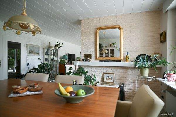 2048 VoicFZB_4231.jpg